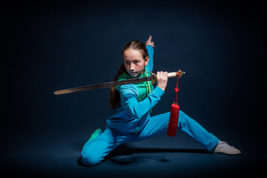 Wushu athletes sparring